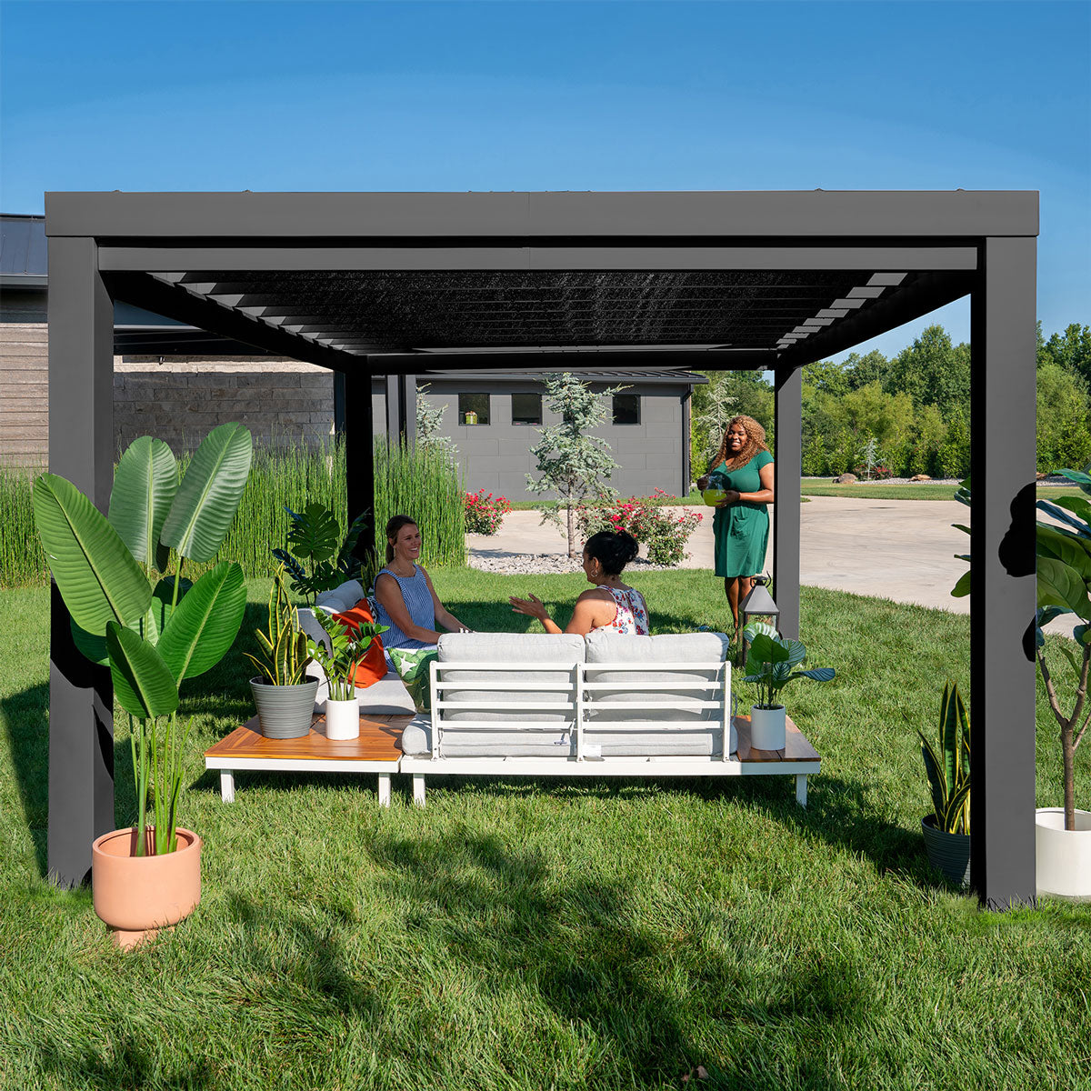 BYD Trenton Steel Pergola 3m x 4.3m x 2.3m (14ft x 10ft)