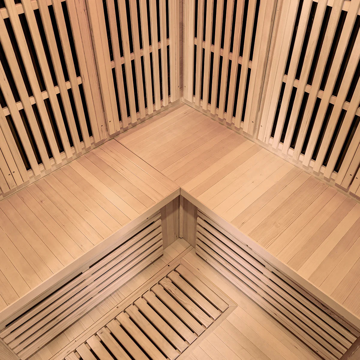 Regen8 Quadro Corner - 4 Person Infrared Sauna