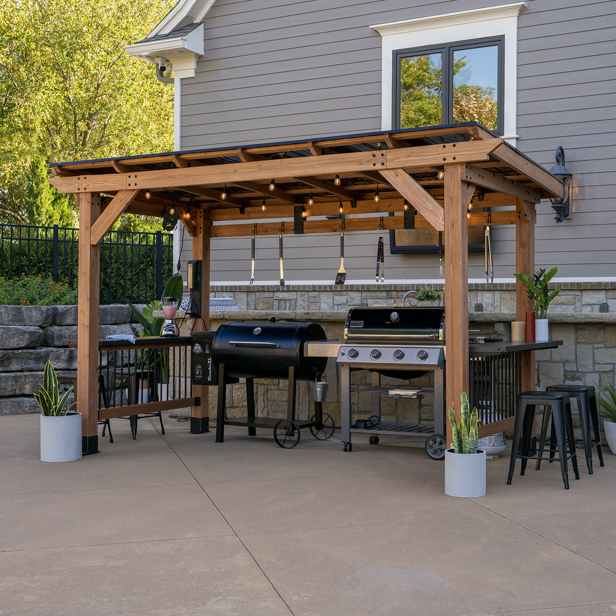 BYD Saxony Grill/BBQ XL Gazebo