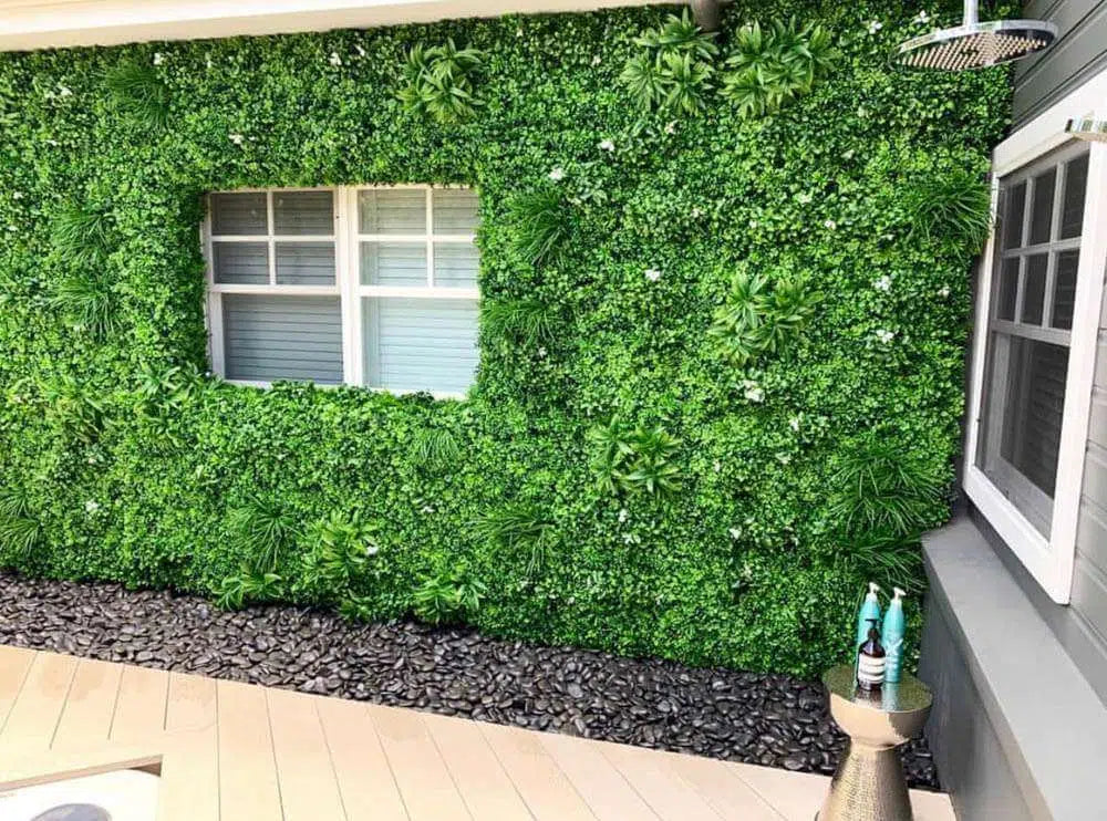 Luxury White Oasis Vertical Garden / Green Wall UV Resistant 1m x 1m